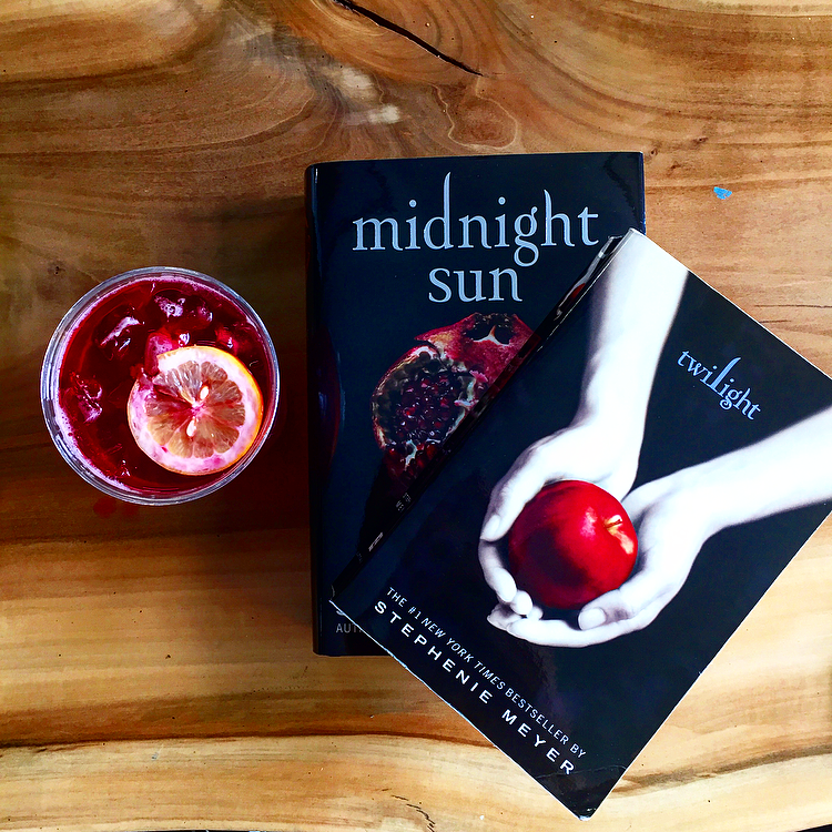 Midnight Sun by Stephenie Meyer